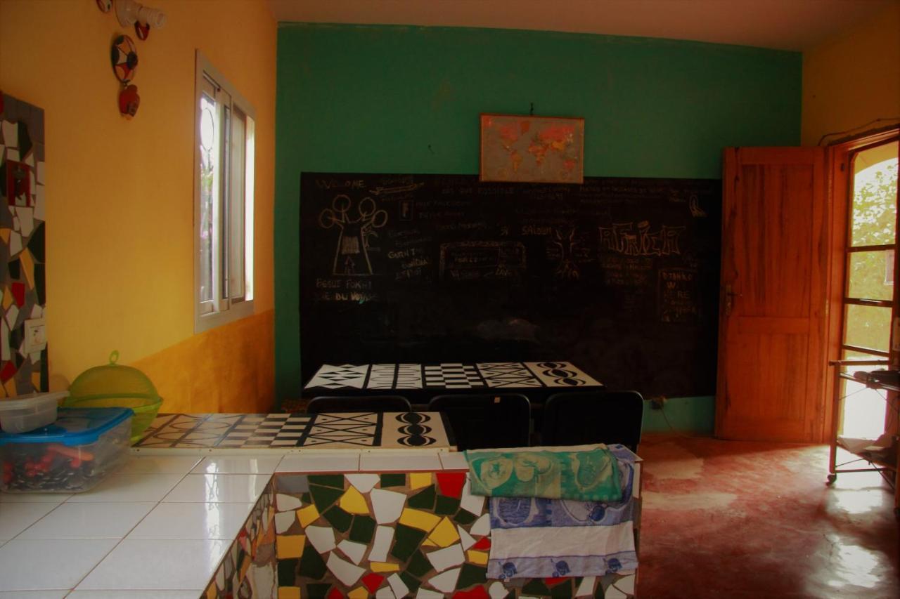A Pousada Begue Pokai Toubab Dialaw Exterior foto
